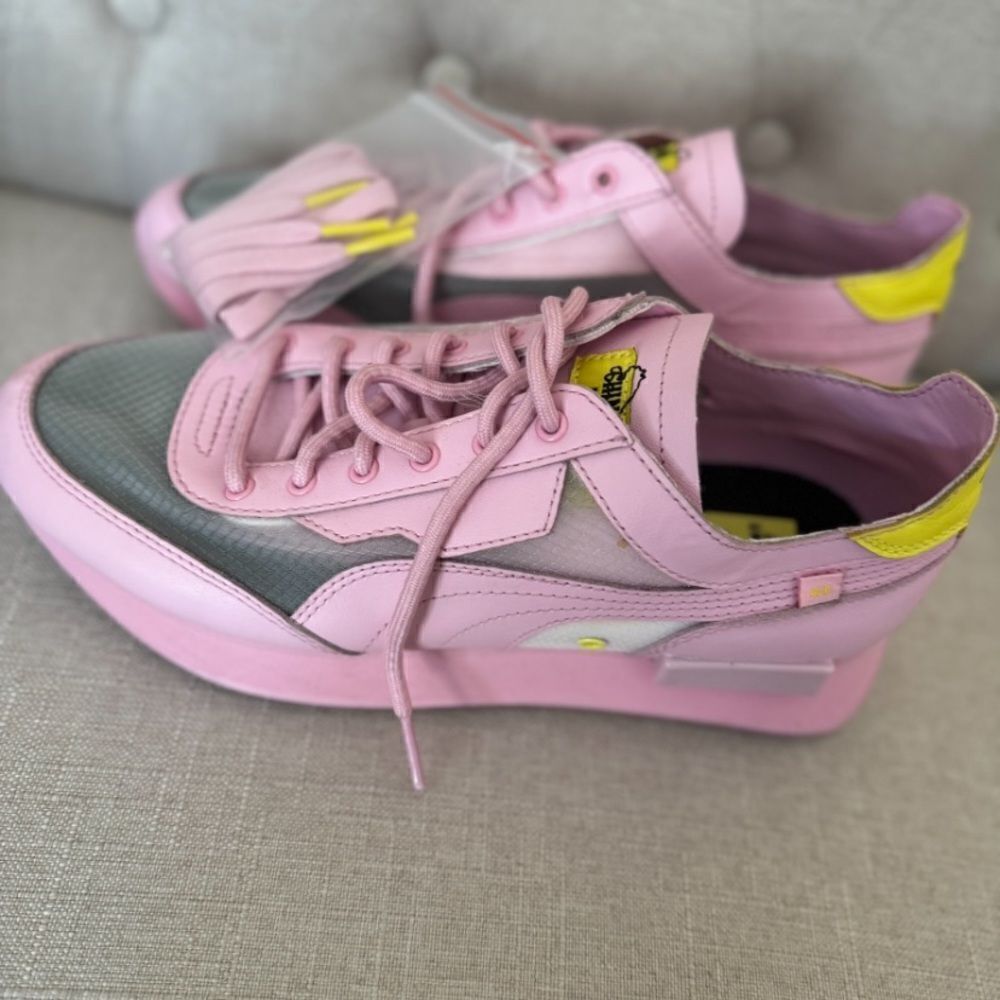 Puma Future Rider X Chinatown Market 37330401 Mens Pink Suede Sneakers Shoes 7.5